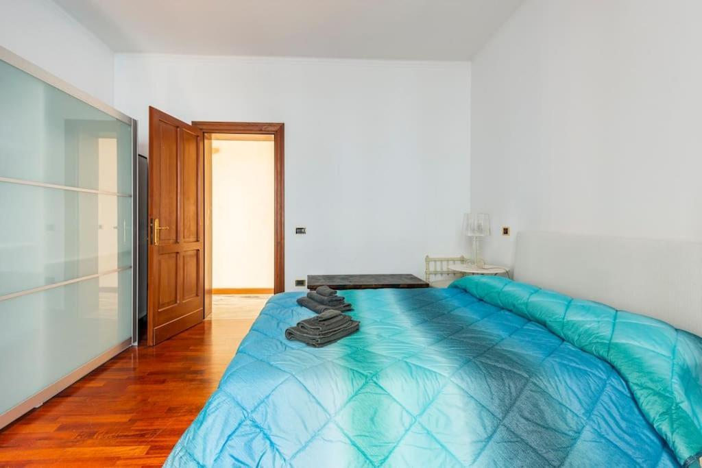 Apartment Under The Basilica Of Sant'Andrea มานโตวา ภายนอก รูปภาพ